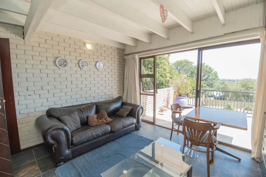 6 Bedroom Property for Sale in Walmer Heights Eastern Cape